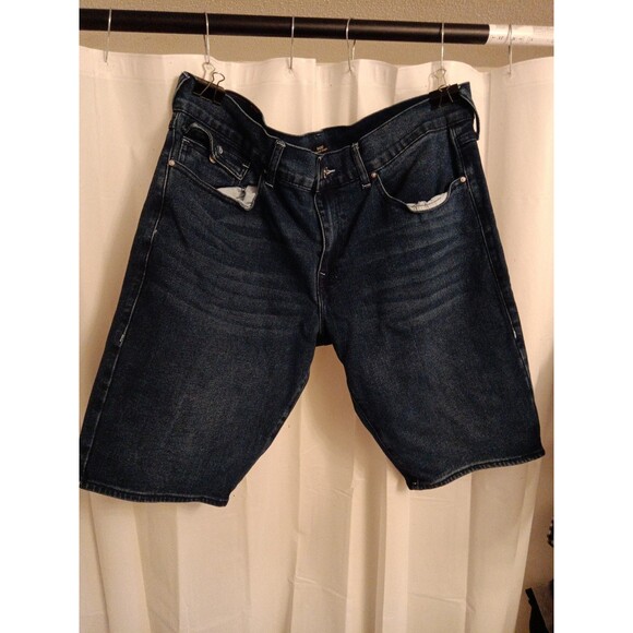 True Religion Relaxed Straight Ricky Jean Shorts 11" inseam 38 Waist - Picture 1 of 5